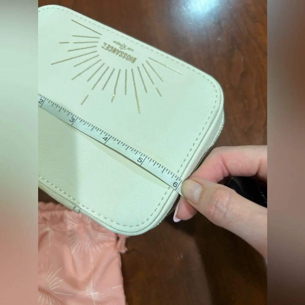 Biossance Beige White Jewelry Travel Mini Cube Storage Box